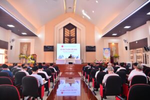 Gia đình sống đức ái