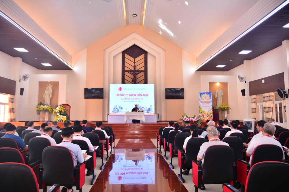 Gia đình sống đức ái